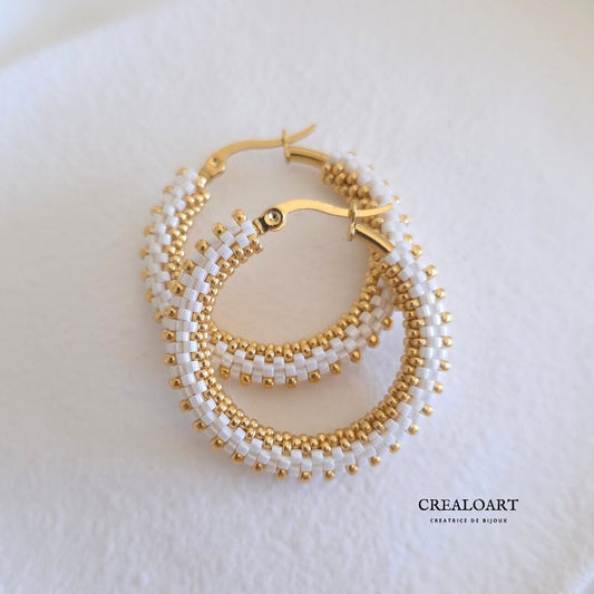 Boucles d'oreilles CASSIOPÉE Blanche dorées